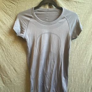 Lululemon Swiftly Tech Short Sleeve blue top